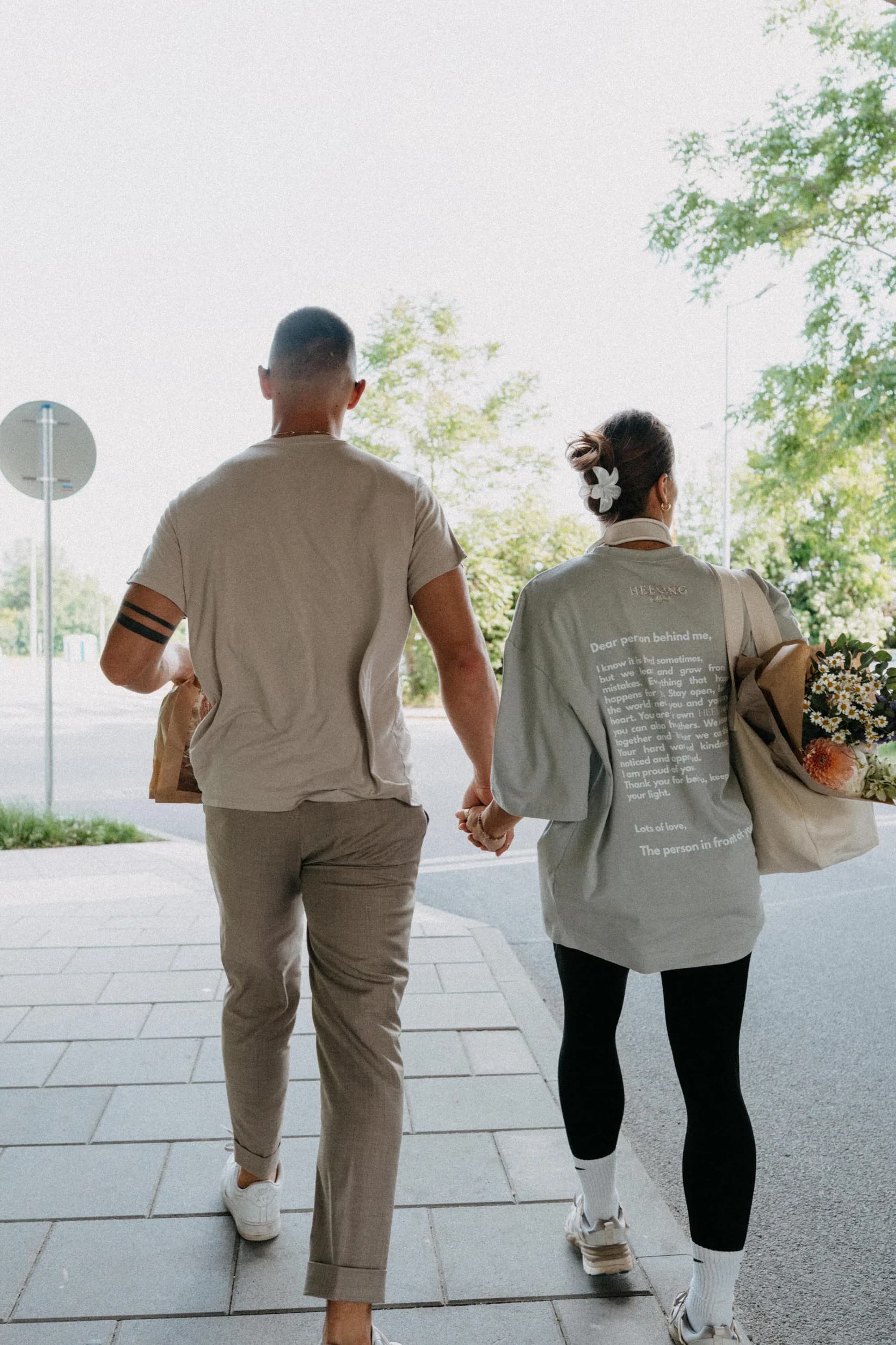 Grey Huge Tee — fotografie 4