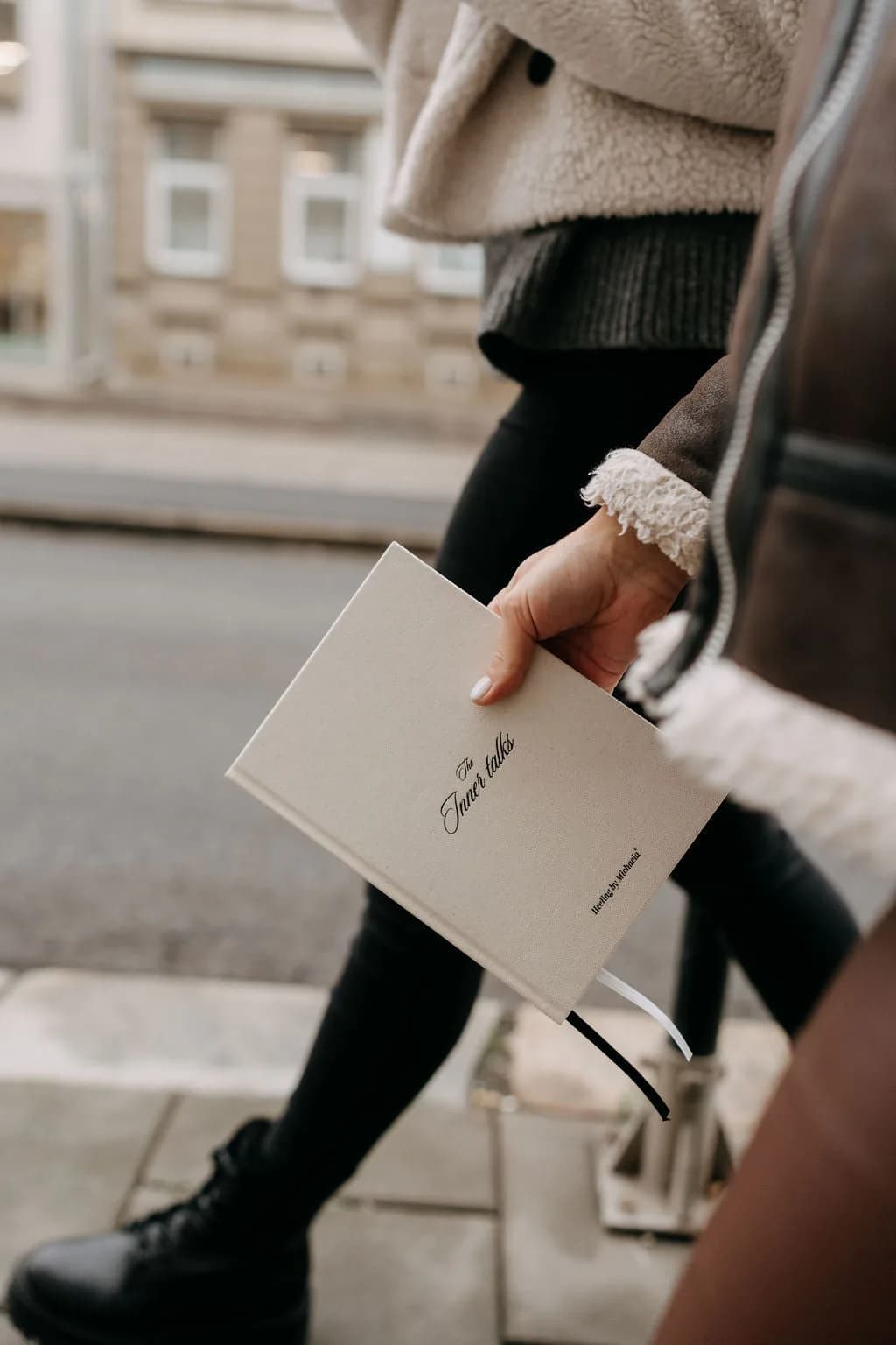 The Inner Talks Journal Cream/Black — fotografie 9
